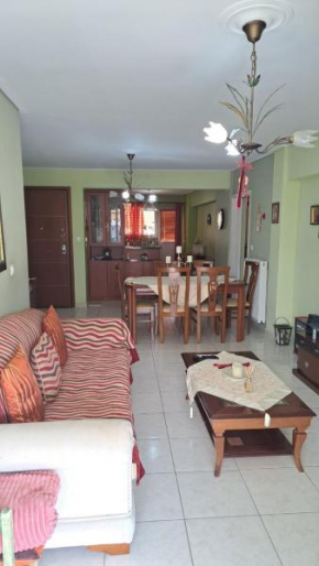 Central location! Spacious 2 bdrm with balcony